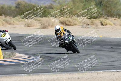 media/Nov-16-2025-Race Pace (Sun) [[8c5fa54630]]/Non Verified Riders (1st 20 Minutes)/2-Turn 10 (1010am)/